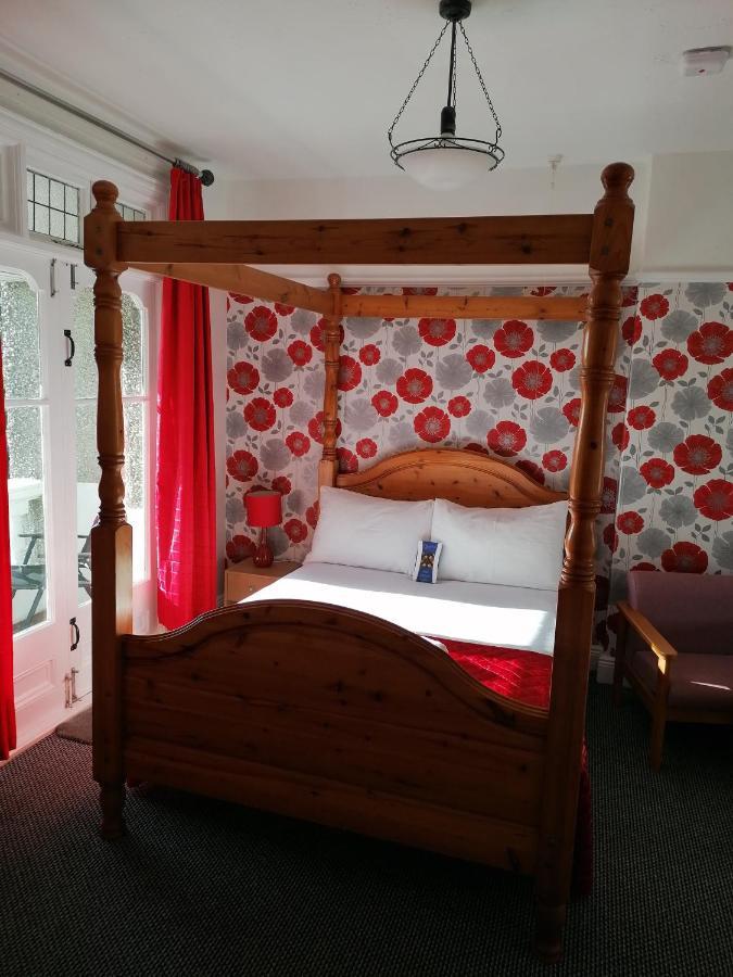 Karmary Guest house 4*